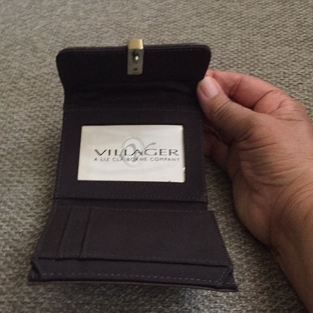 Wallet - Picture 2 of 3